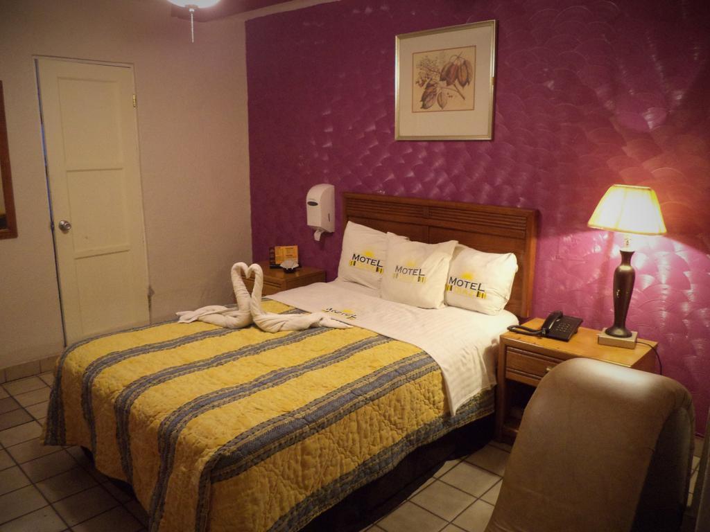 Hotel Diaz Tijuana Dış mekan fotoğraf