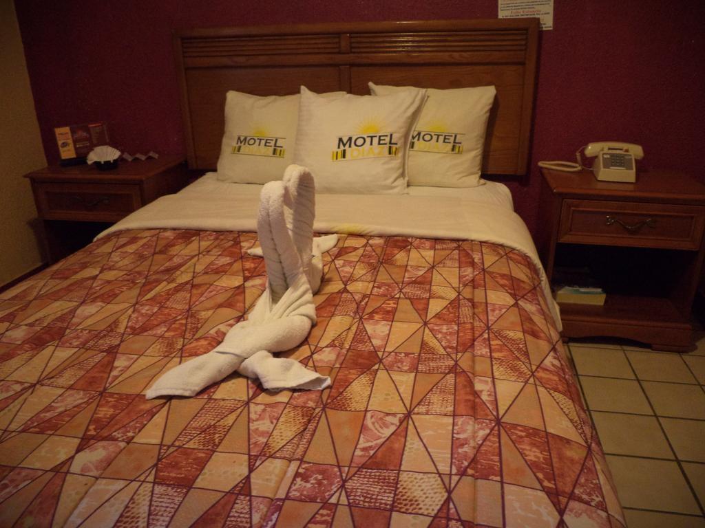 Hotel Diaz Tijuana Dış mekan fotoğraf
