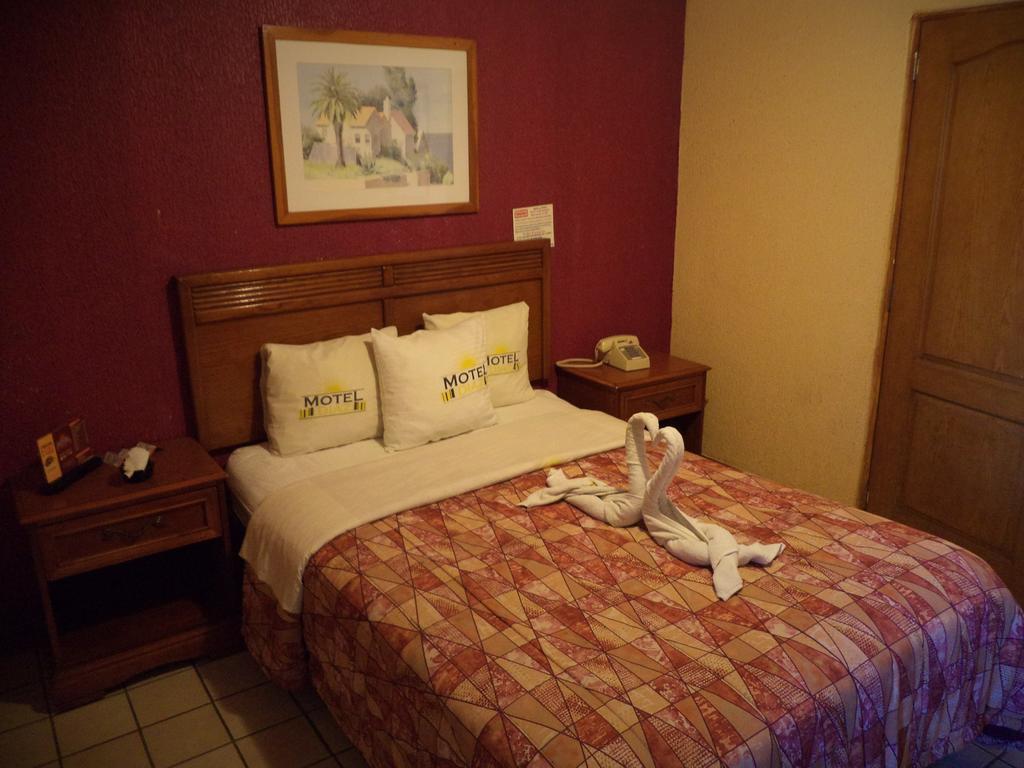 Hotel Diaz Tijuana Dış mekan fotoğraf